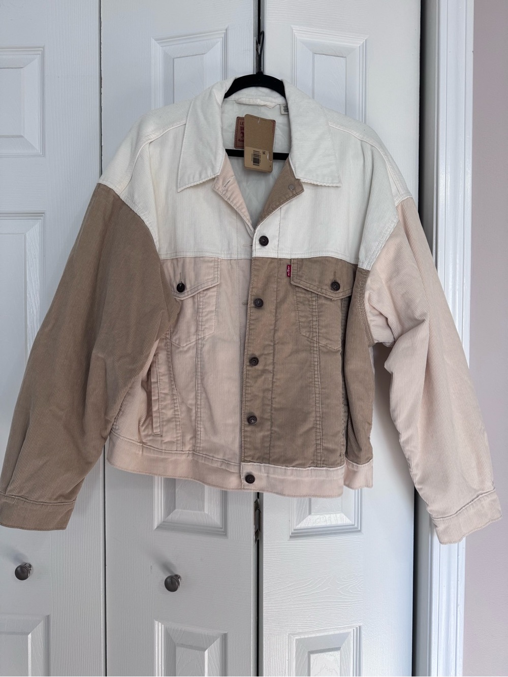 Levi's Women's Corduroy Quilt 90s Trucker Jacket